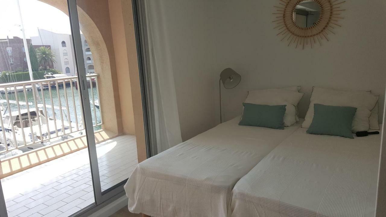 Port La Gavine Vue Mer 히에레 외부 사진